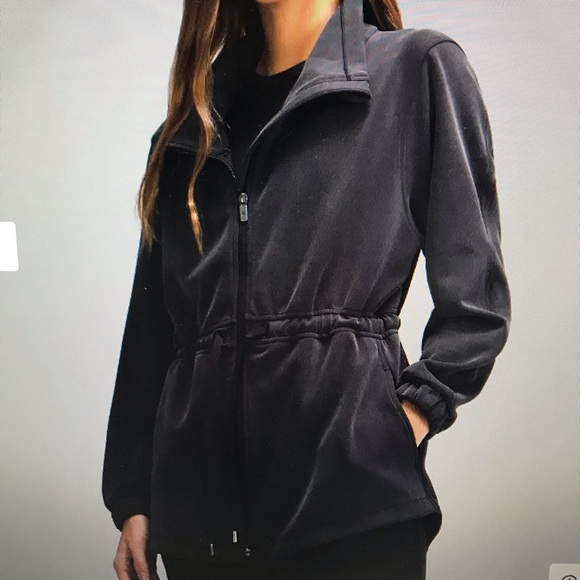 lululemon athletica Jackets & Blazers - Lululemon Softstreme Cinch Waist Jacket Graphite Gray Size 12